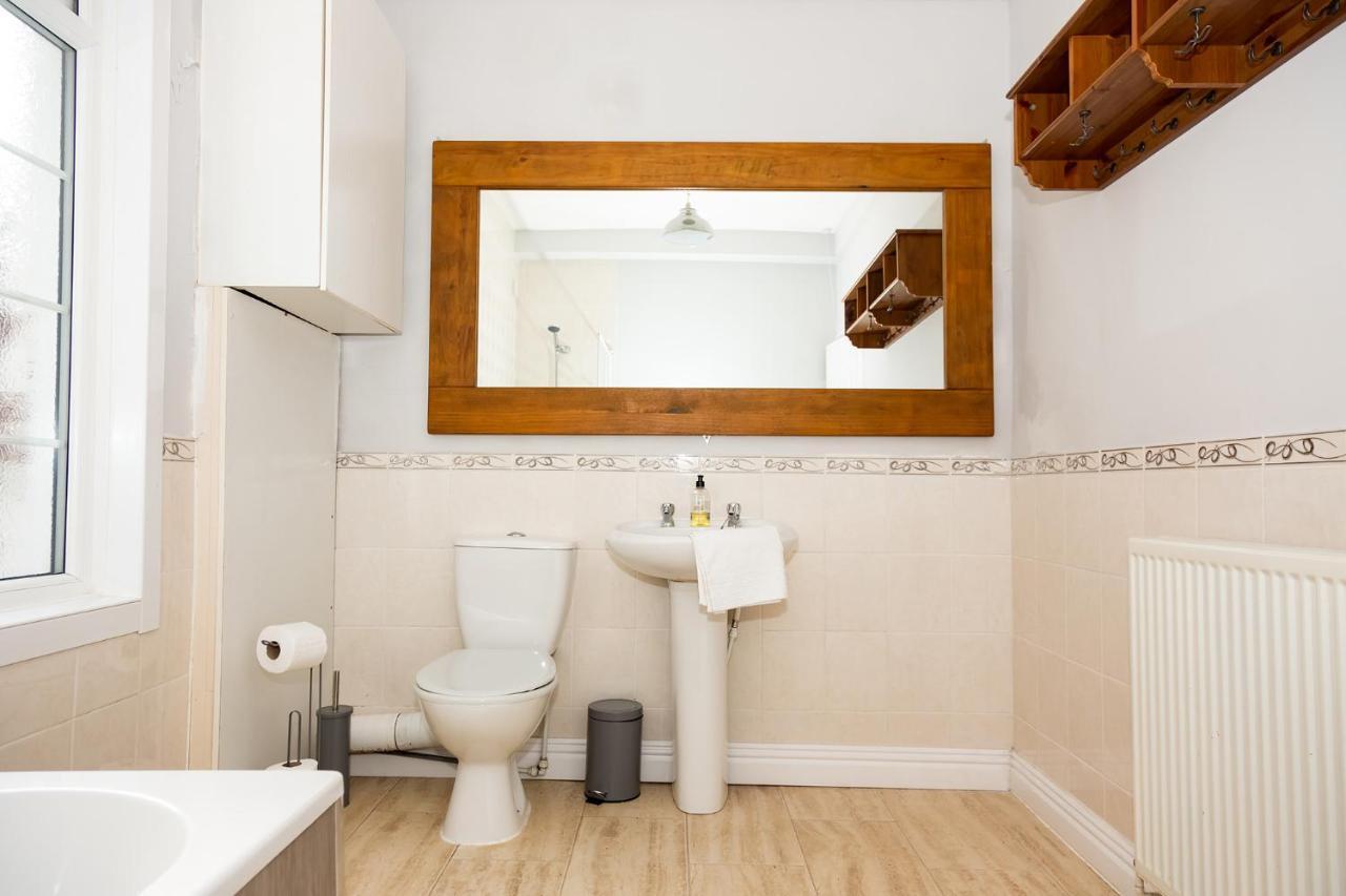 Alexander Apartments South Shields Jarrow Экстерьер фото