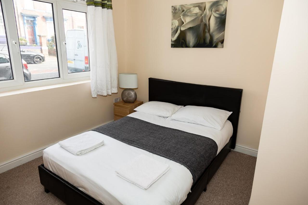Alexander Apartments South Shields Jarrow Экстерьер фото